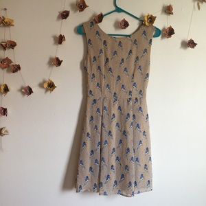 Cream mini dress with bird pattern 🌺